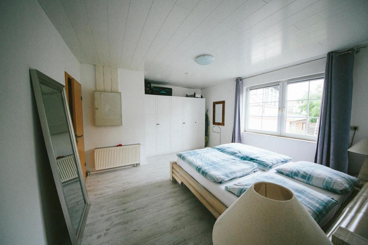 Grosse & Voll Ausgestattete Apartments, Studios, Doppelzimmer, Workspace, Parkplatz, Netflix, Prime & Schnelles Wifi In Ruhiger Lage Mit Garten Рудольштадт Экстерьер фото