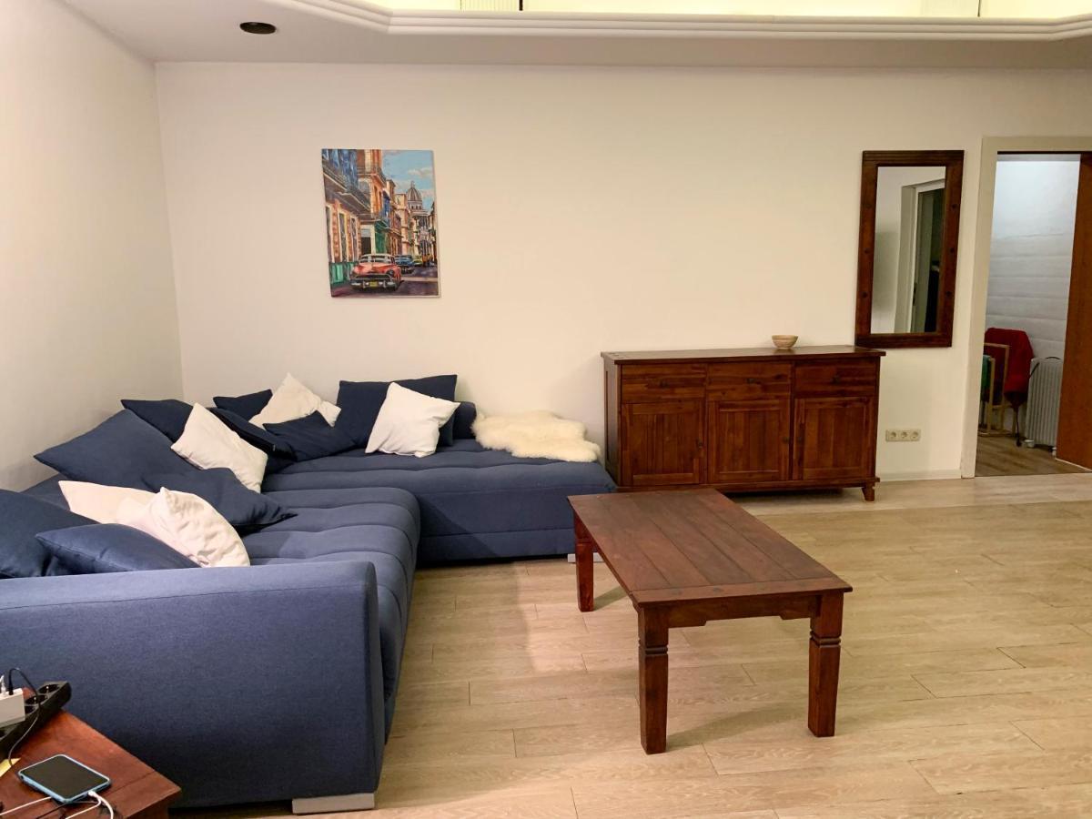 Grosse & Voll Ausgestattete Apartments, Studios, Doppelzimmer, Workspace, Parkplatz, Netflix, Prime & Schnelles Wifi In Ruhiger Lage Mit Garten Рудольштадт Экстерьер фото