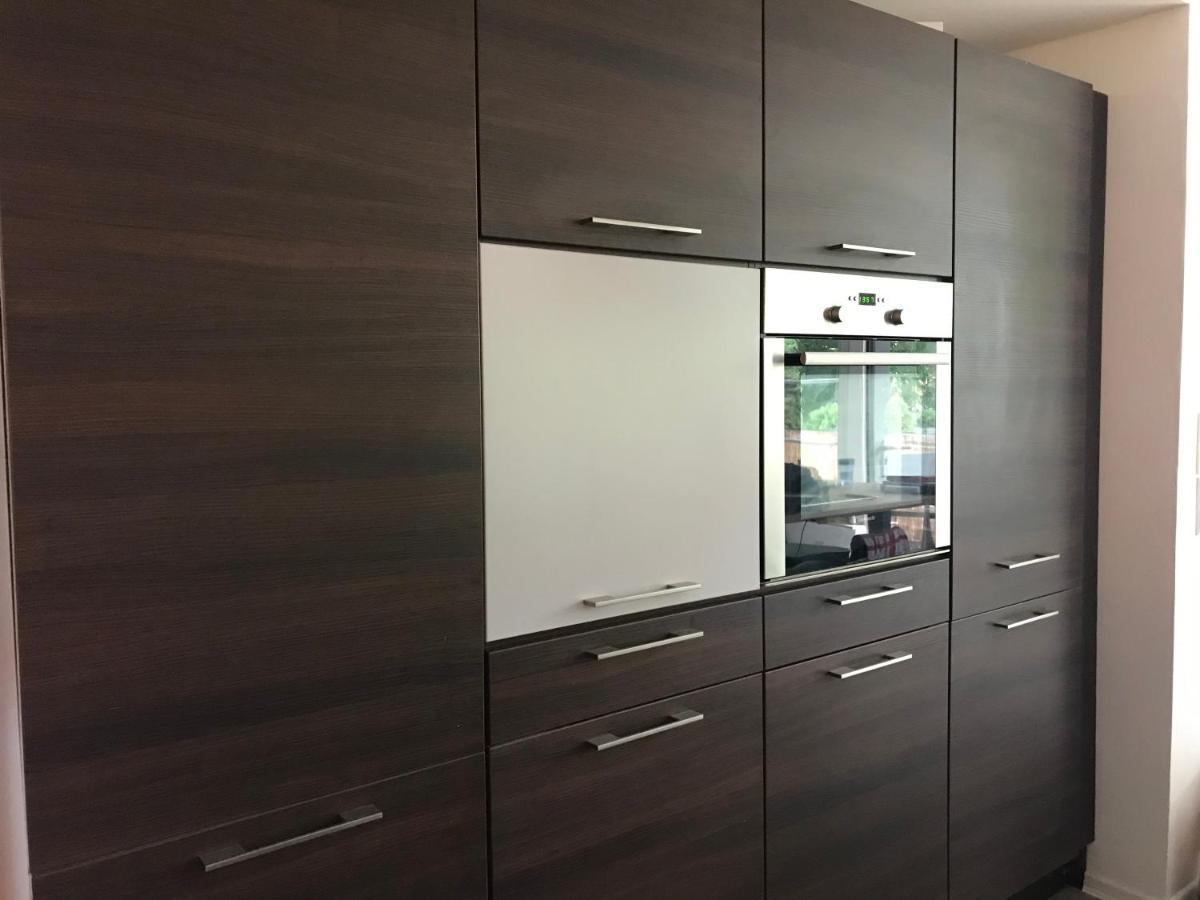 Grosse & Voll Ausgestattete Apartments, Studios, Doppelzimmer, Workspace, Parkplatz, Netflix, Prime & Schnelles Wifi In Ruhiger Lage Mit Garten Рудольштадт Экстерьер фото