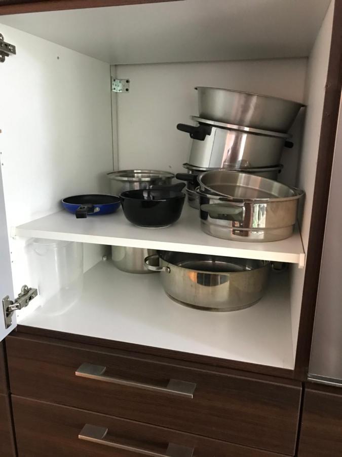 Grosse & Voll Ausgestattete Apartments, Studios, Doppelzimmer, Workspace, Parkplatz, Netflix, Prime & Schnelles Wifi In Ruhiger Lage Mit Garten Рудольштадт Экстерьер фото