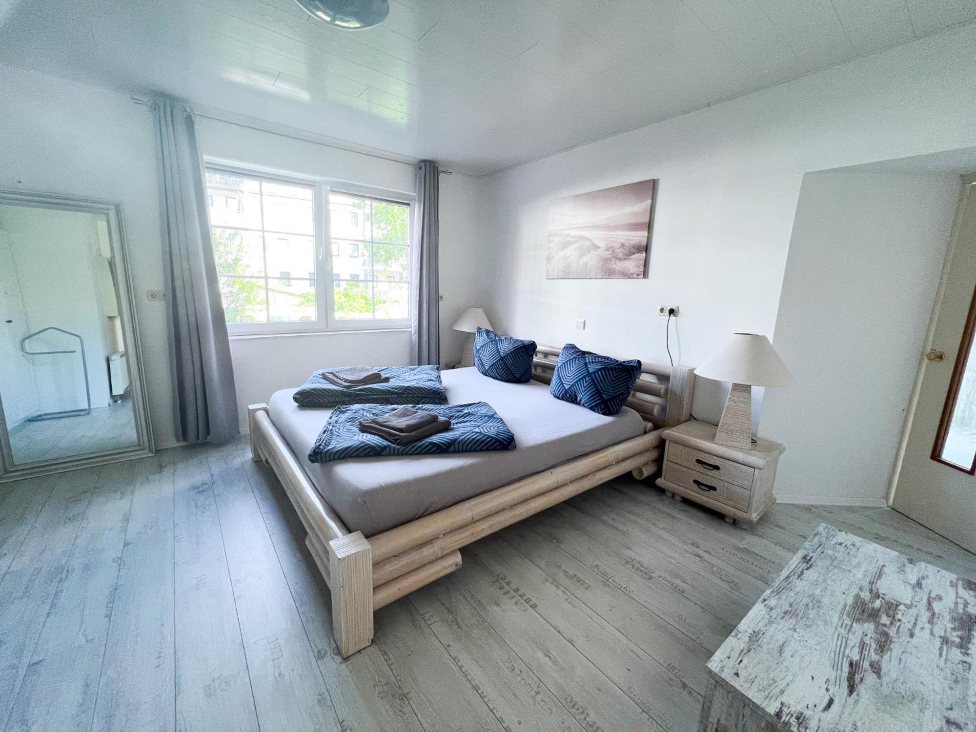Grosse & Voll Ausgestattete Apartments, Studios, Doppelzimmer, Workspace, Parkplatz, Netflix, Prime & Schnelles Wifi In Ruhiger Lage Mit Garten Рудольштадт Экстерьер фото
