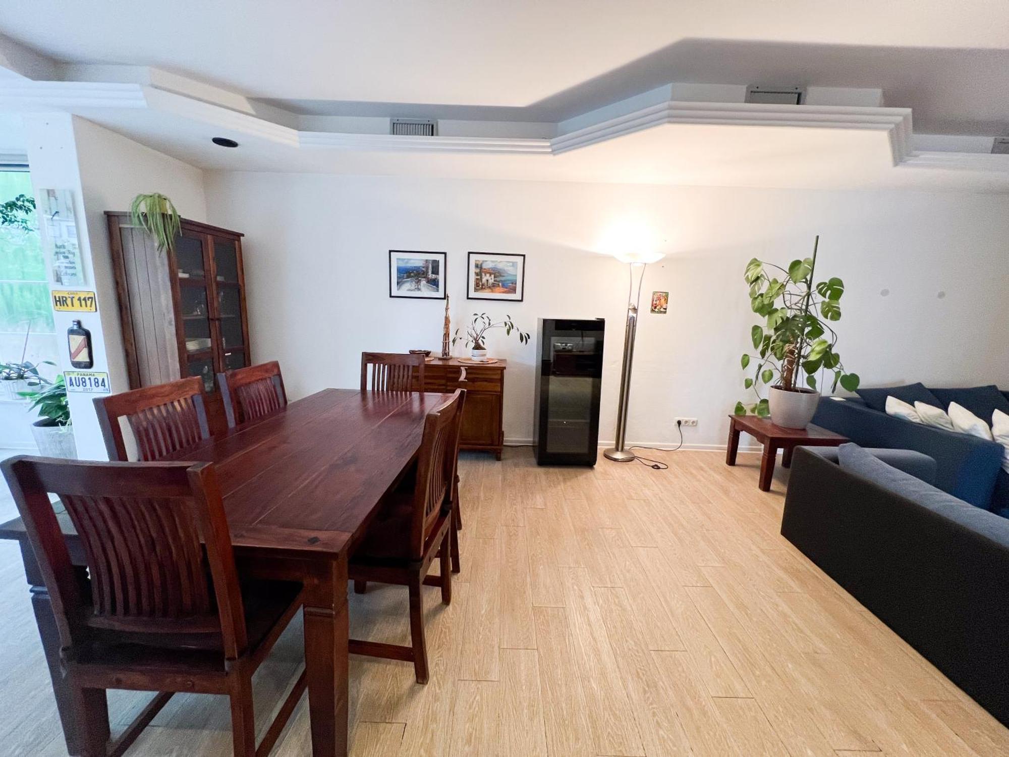 Grosse & Voll Ausgestattete Apartments, Studios, Doppelzimmer, Workspace, Parkplatz, Netflix, Prime & Schnelles Wifi In Ruhiger Lage Mit Garten Рудольштадт Экстерьер фото